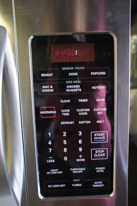 LG Microwave - Model # (LMV2015ST)