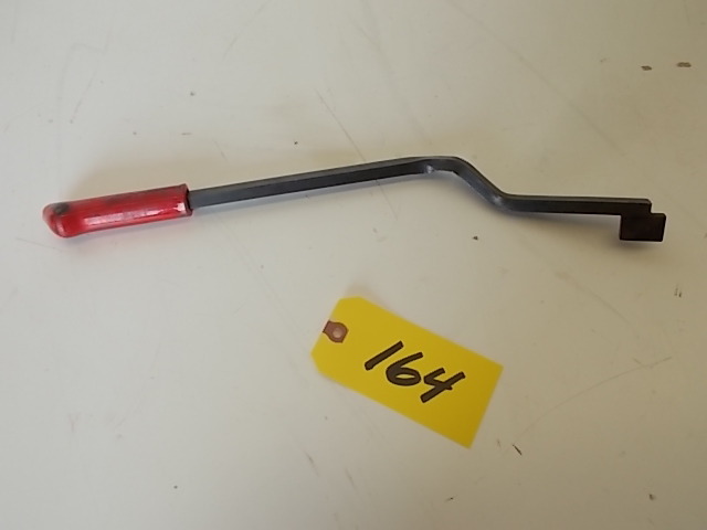 lot 164 image: Blue Point YA9025 Belt Tightening T...