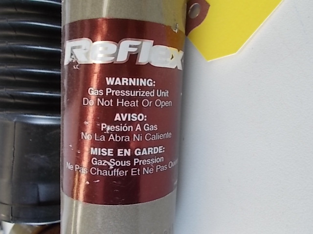 lot 212 image: Pair Reflex A34895A 911530 Shocks, ...