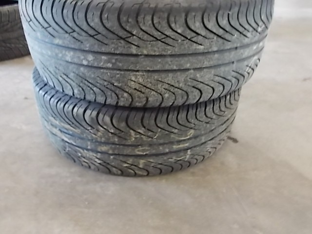 lot 32 image: (2) General Altimax RT 20550R16 Ti...