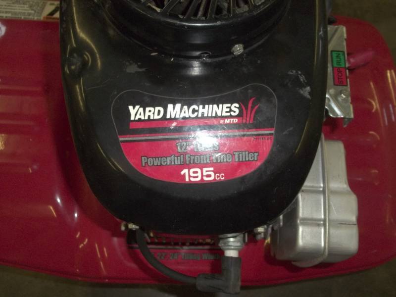 Yard Machines Front tine tiller with 195 cc motor, Consignor states runs needs air cleaner