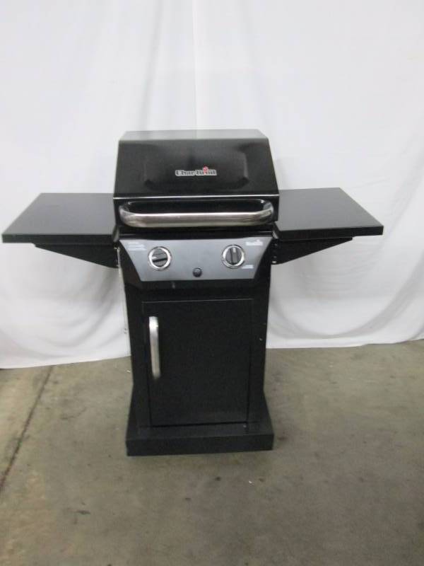lot 13 image: Char-Broil Classic Urban 2 Burner Gas Grill