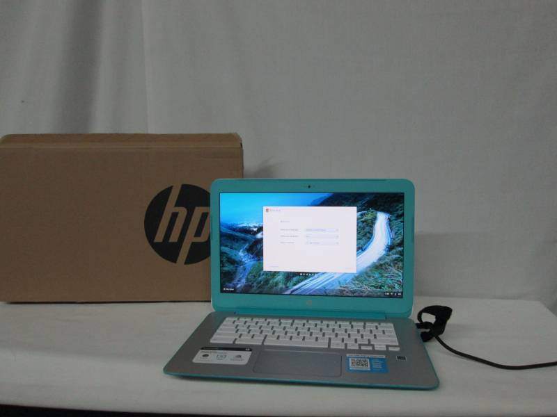 lot 8 image: HP Chromebook 14 Google Chrome Laptop - Turquoise