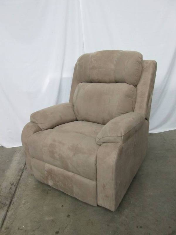 lot 19 image: McLeland Design Hamilton Recliner