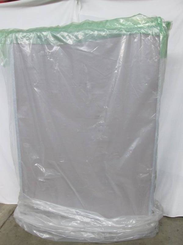 lot 64 image: Sealy Box Spring - Full