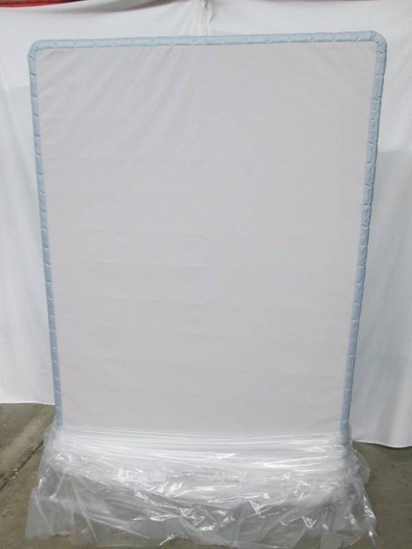lot 58 image: Serta Box Spring - Full