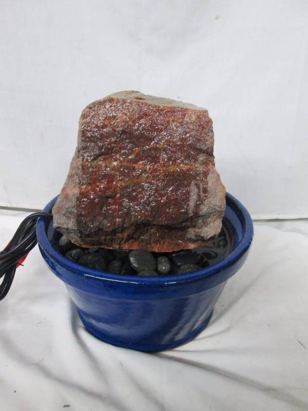 lot 84 image: Boulder Fountain