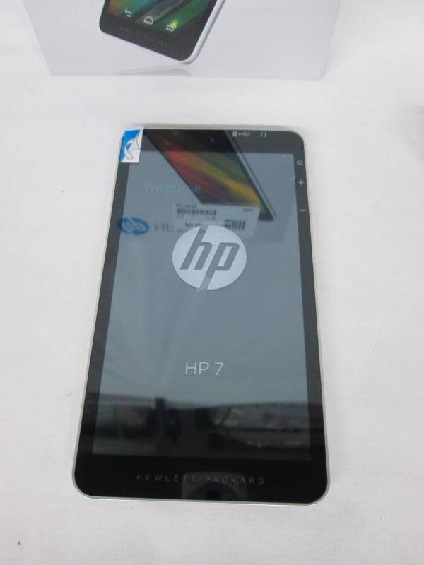 lot 11 image: HP 7 8GB Android Tablet - Silver