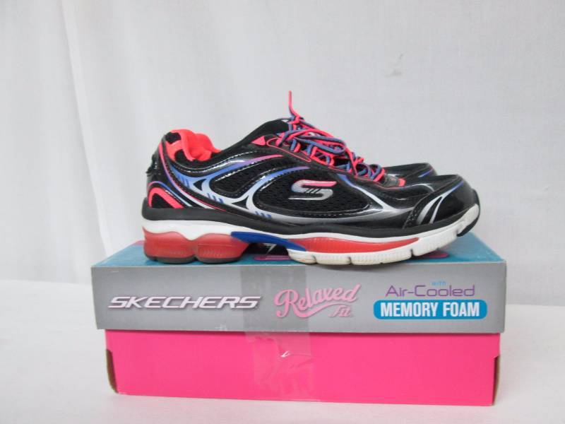lot 91 image: Skechers Womens Supernova Walking Shoe