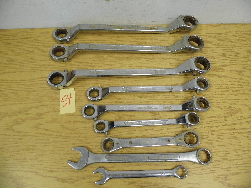 lot 54 image: Pittsburg Wrenches