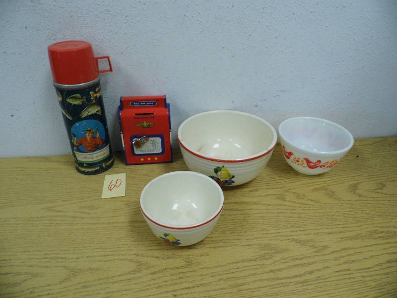 lot 60 image: Bowls and Vintage Thermos