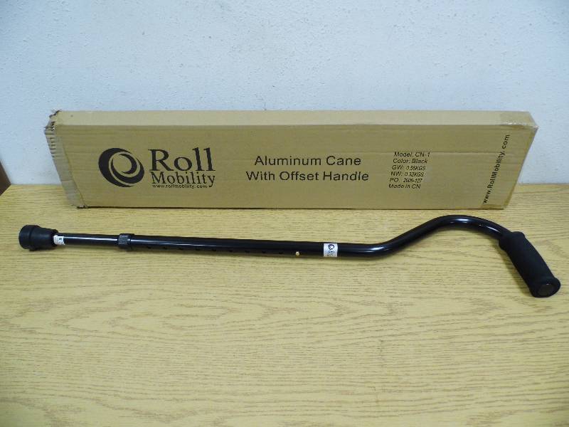 lot 19 image: New Roll Mobilitty Aluminum Cane