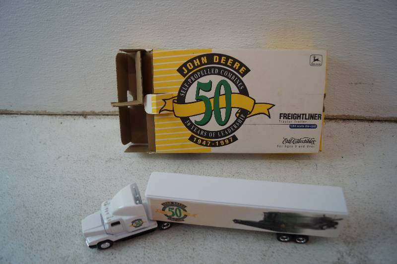 Freightliner Collector Toys