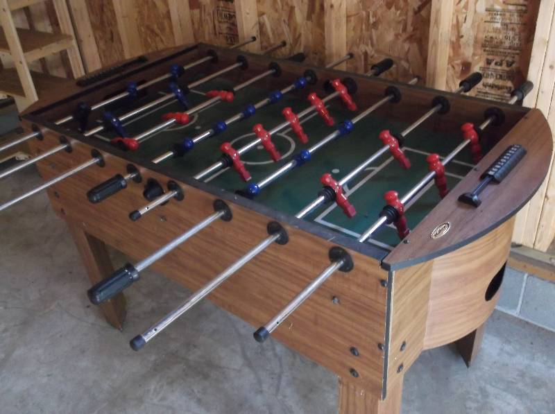 lot 1 image: Foosball Table