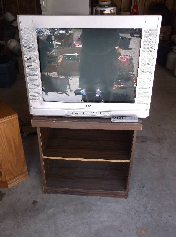 lot 55 image: Flat Screen TV