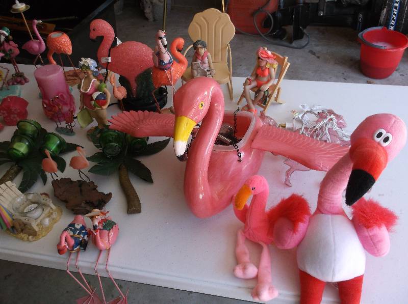 lot 68 image: Misc Items