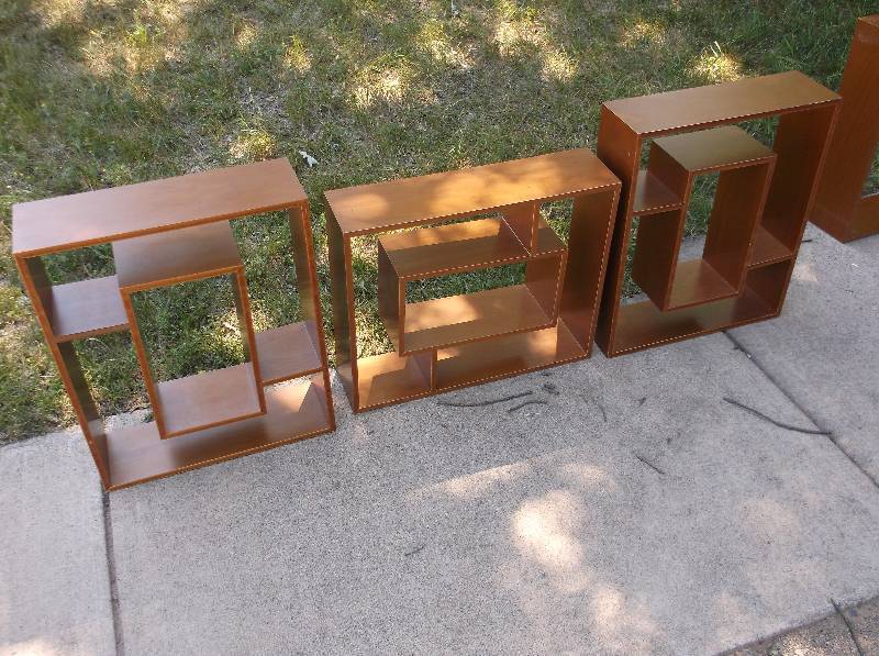 lot 115 image: Shelf