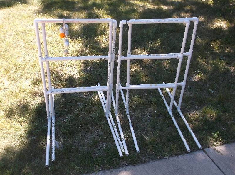 lot 118 image: Lawn game