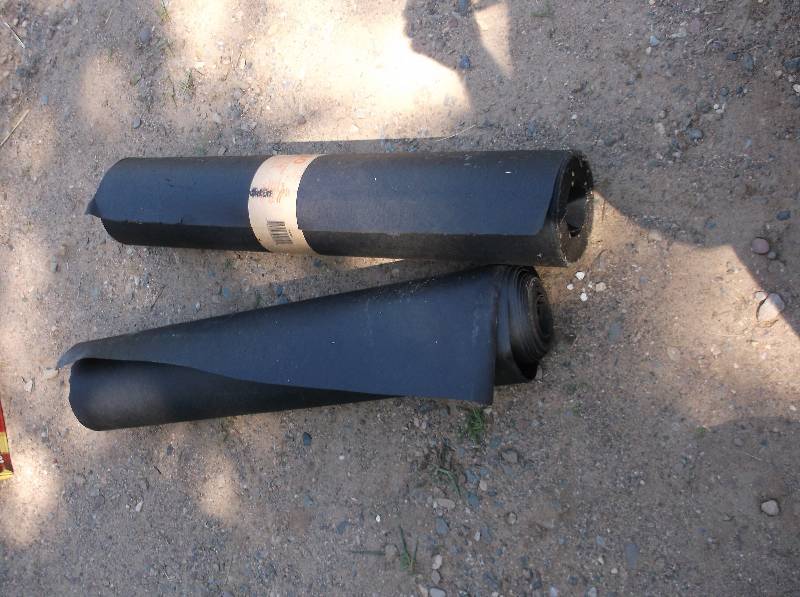 lot 128 image: Tar paper