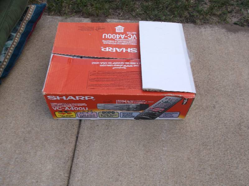 lot 178 image: Electronics