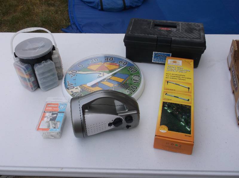 lot 191 image: Decor