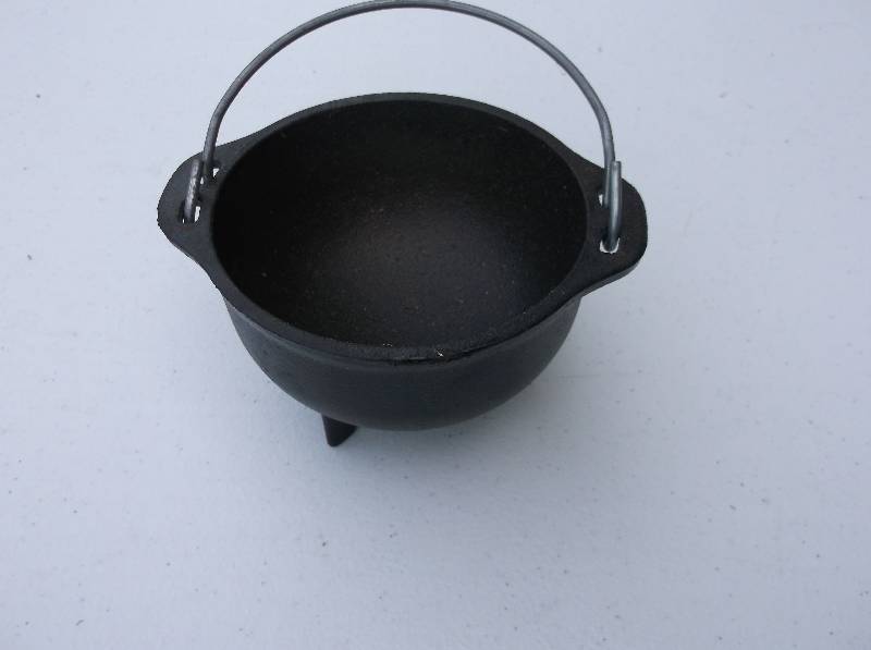 lot 205 image: Collectable