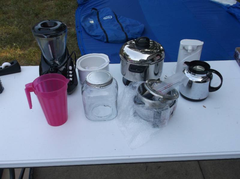 lot 206 image: Household