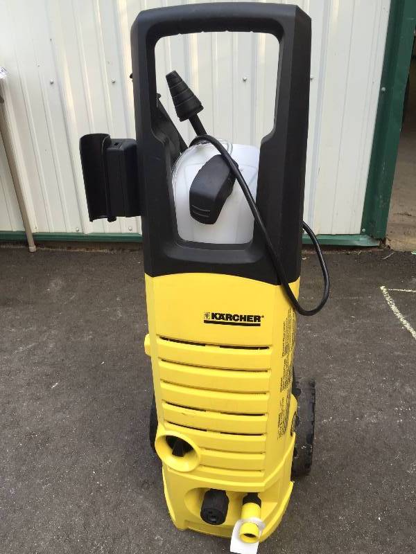 Karcher 1800PSI Pressure Washer