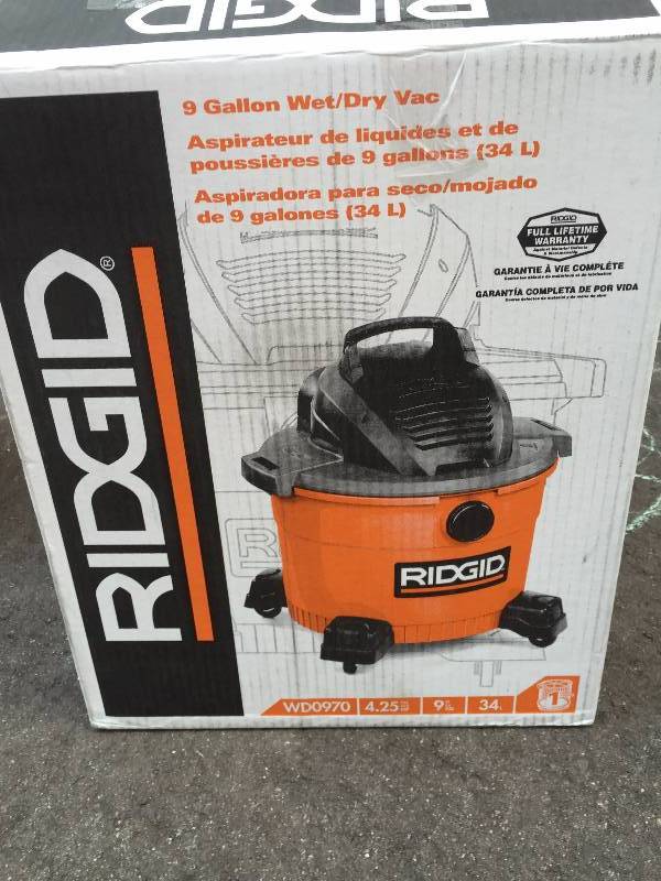 Ridgid Shop Vac - 9 Gallon