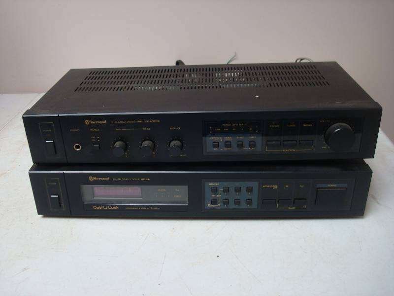 lot 19 image: Sherwood Receiver And Tuner, Work Good