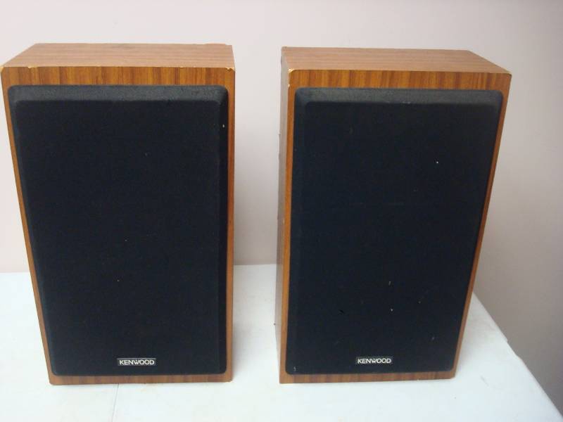 lot 20 image: Pair Of Kenwood Speakers, Some Wear, Work Fine