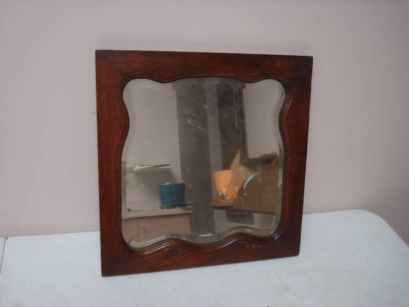 lot 35 image: Wood Framed Mirror