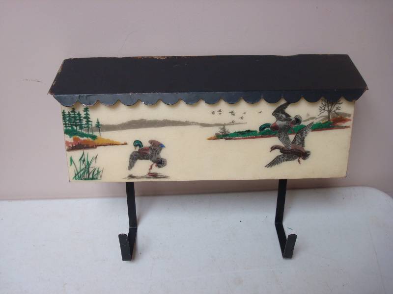 lot 45 image: Duck Mailbox, Used, Show Wear