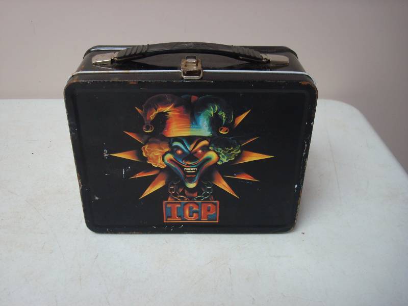 lot 55 image: Insane Clown Posse Lunchbox, Some Wear