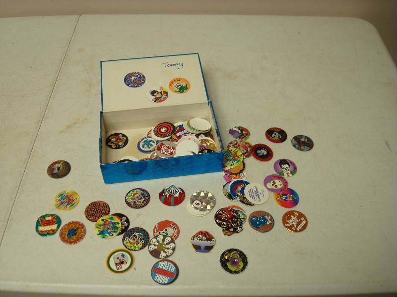 lot 86 image: Box Filled With Pog Round Cards