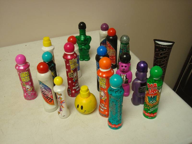 lot 113 image: Lot Of Bingo Markers, Used
