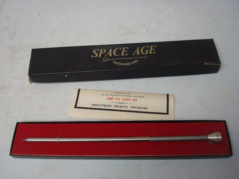 lot 133 image: Vintage Space Age Cooking Needle