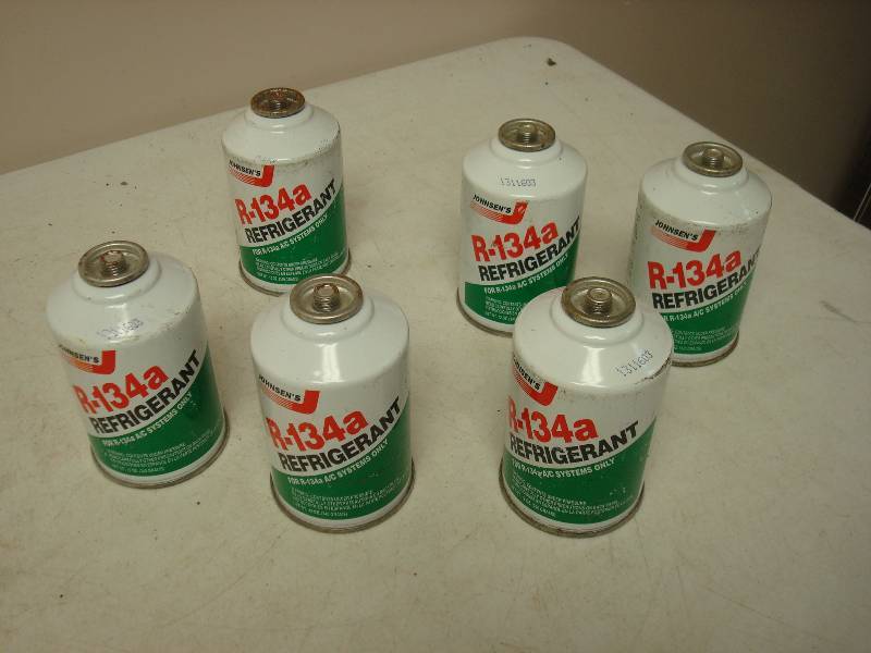 lot 140 image: Lot Of Unused R-134a Refrigerant