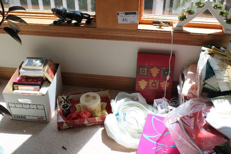 lot 46 image: Christmas Lot Incluiding Wooden Window Candle Decoration Dolls & Stuffed Santa Small Christmas Decorations And More.