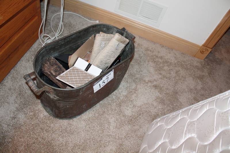 lot 157 image: Metal Wash Tub wHandles Includes Contents.