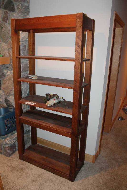 lot 160 image: Wooden Shelving Unit w5 Shelves 15 x 36 x 78.