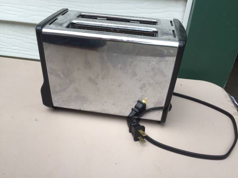 lot 11 image: Proctor Silex Toaster