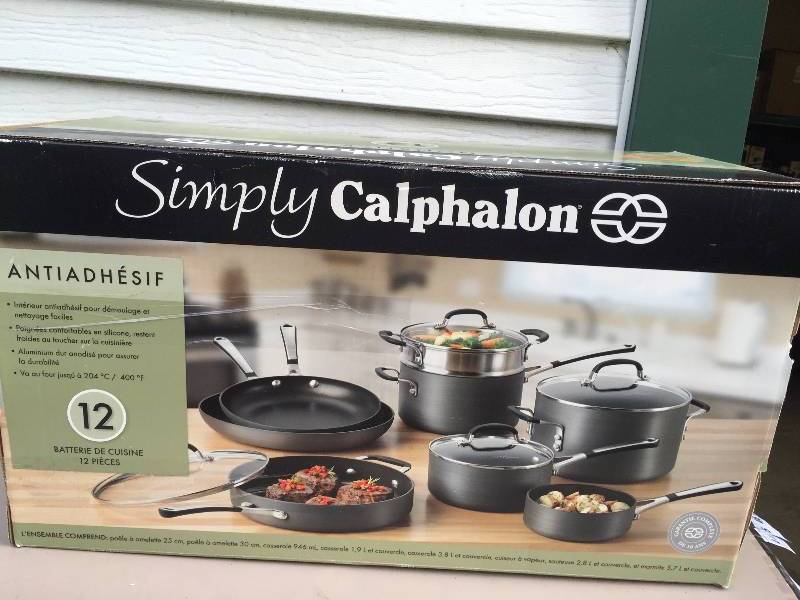 lot 23 image: Simple Calphalon Cookware Set