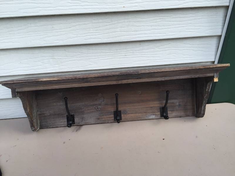 lot 26 image: Distressed Wall Shelf with Hooks