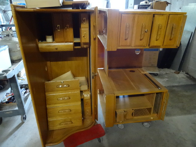 Solid wood roll top desk