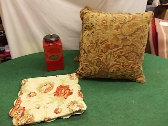 Pillows, Table Runner and Canister