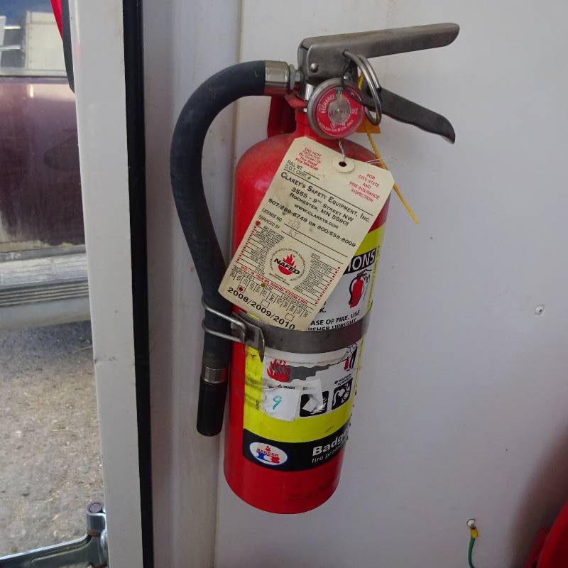 Fire extinguisher
