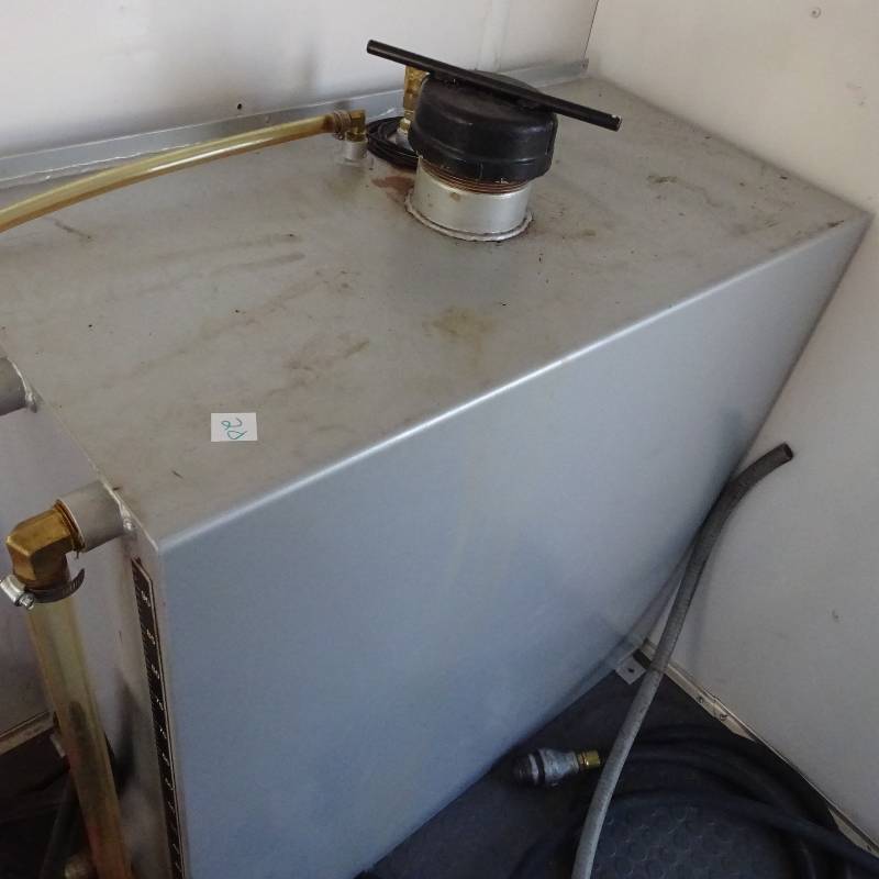100 gal metal fuel tank. 7 ports. 1 main filler on top.