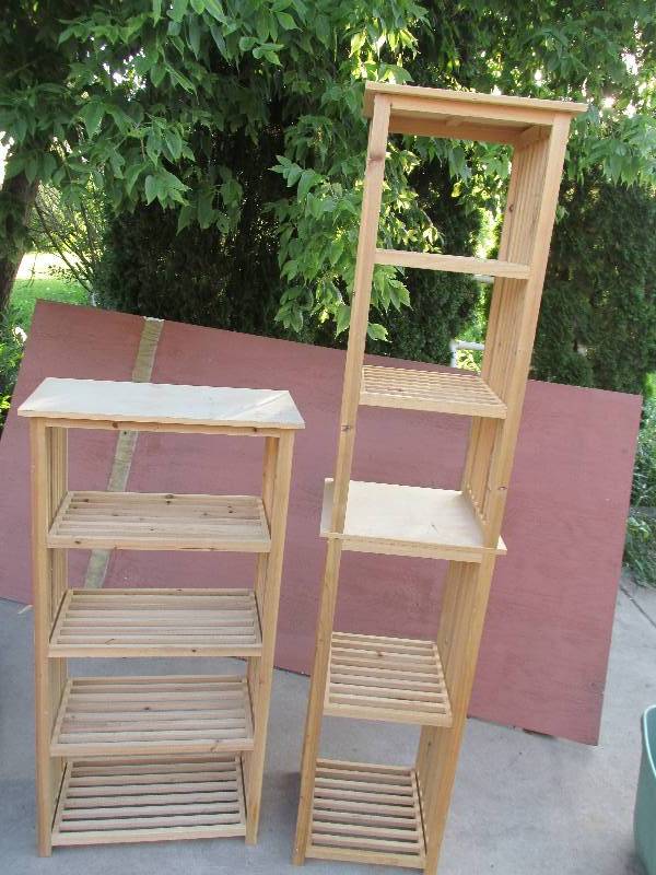 Pair of bamboo shelves, one is 23 ...