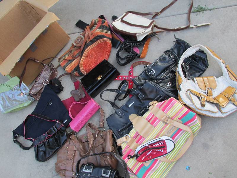 Lot of purses and handbags, see all...